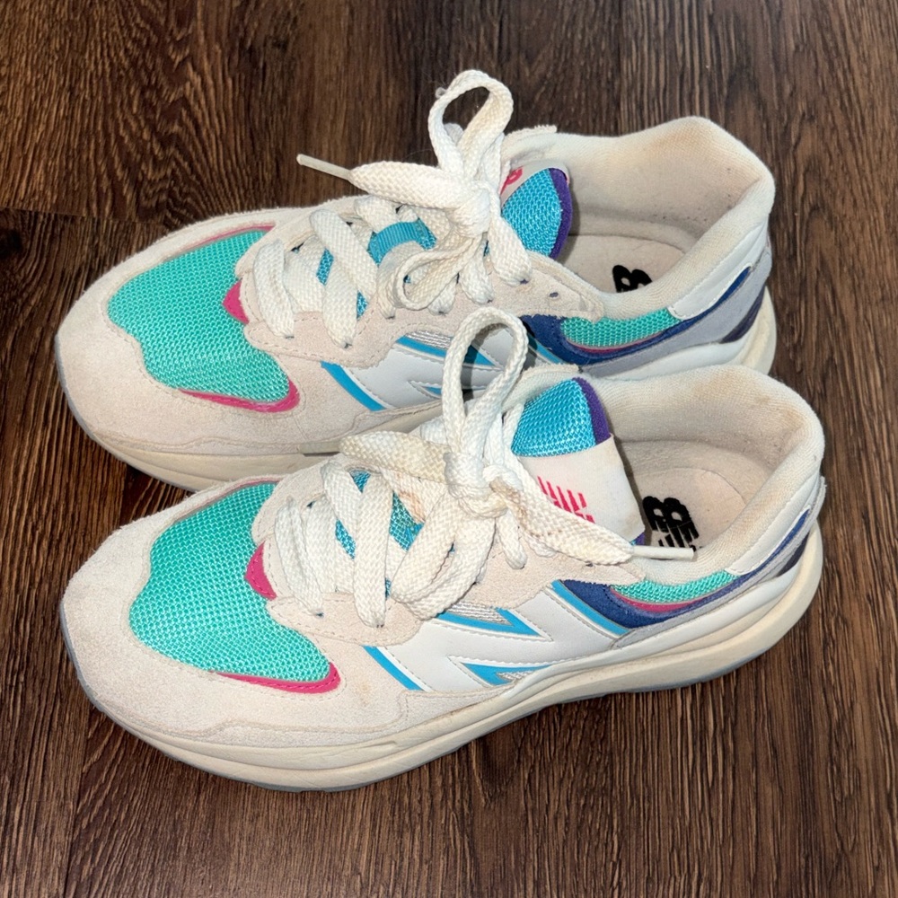 New Balance 57/40 Women’s Sneakers